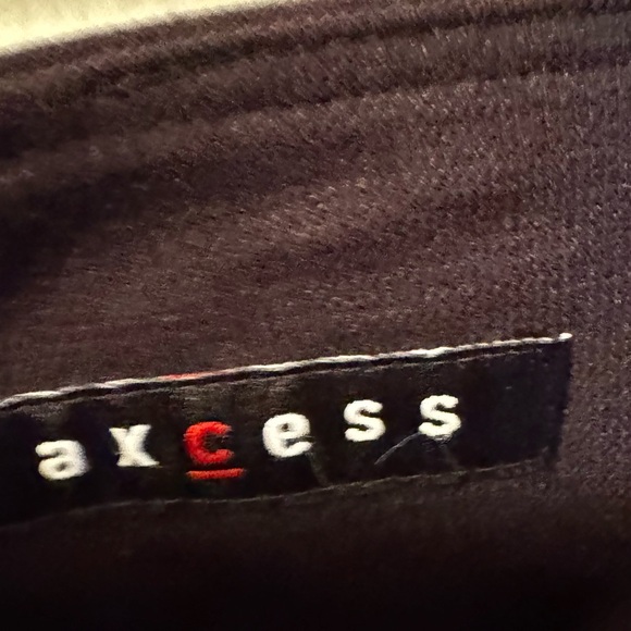 Black Skirt with Belt - Picture 4 of 5